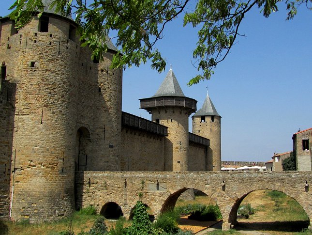 Die imposanten Mauern von Carcassonne - ein UNESCO-Welterbe